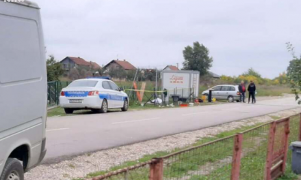 Tragedija u Modriči: Radnici vodovoda upali u septičku jamu, smrtno stradao 34-godišnjak