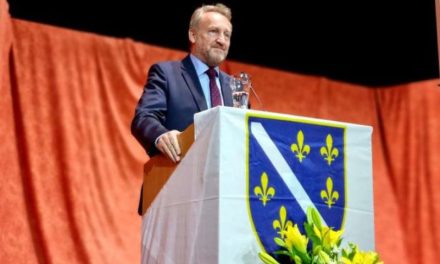 Izetbegović se u Mostaru hvalio kako je spriječio dogovor o izmjenama Izbornog zakona, pa HDZ optužio za rasizam