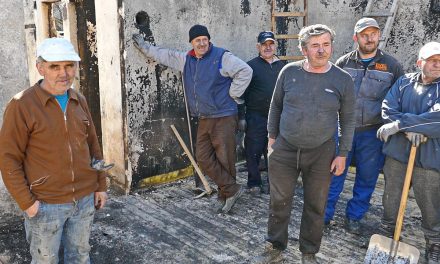 Počelo renoviranje Fahirove kuće koja je izgorjela do betona, stižu donacije
