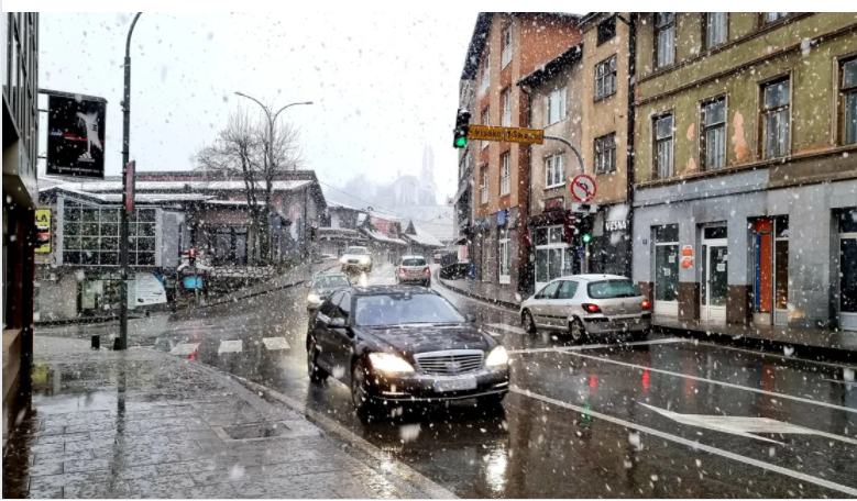 U BiH danas oblačno sa kišom, najavljen i snijeg