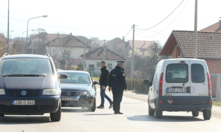 Načelnik policije u Prijedoru upucan s leđa kada je krenuo na posao
