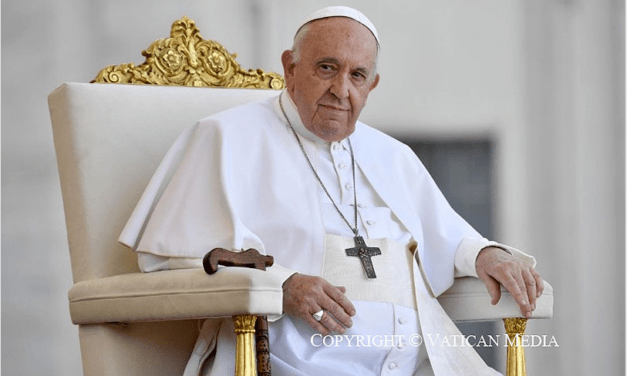 Papa Franjo dao alarmantnu izjavu: Svijet je ponovno na rubu nuklearnog rata