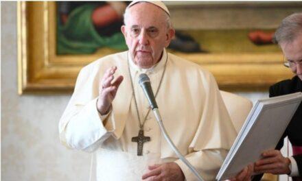 Papa Franjo ažurirao pravila o postupanju sa seksualnim zlostavljanjem u Katoličkoj crkvi