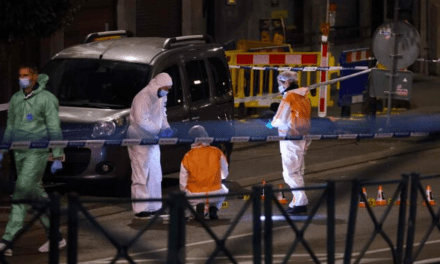 U Bruxellesu ubijena jedna osoba u obračunu s policijom. Vjerojatno je terorist