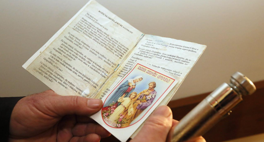 U tijeku je blagoslov kuća i obitelji – ovo je 6 najvažnijih stvari koje trebate znati o njemu