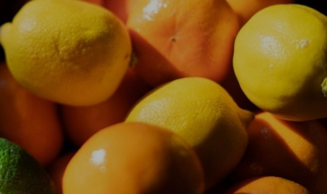 Dijetetičarka otkriva zašto ne bismo trebali jesti citruse nakon obroka
