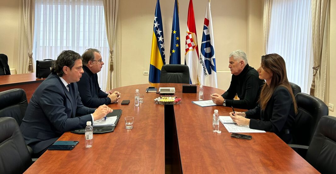 Čović i Nikšić dogovorili žurni sastanak koalicijskih partnera iz FBiH o Izbornom zakonu i prioritetima za europski put