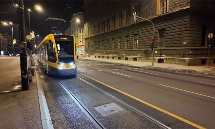 Sarajevo ima nove tramvaje. Pogledajte prvu vožnju po gradu