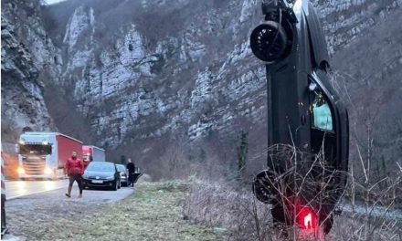 NESREĆA U SREDIŠNJOJ BOSNI: Bračni par s troje djece sletio u kanjon Vrbasa