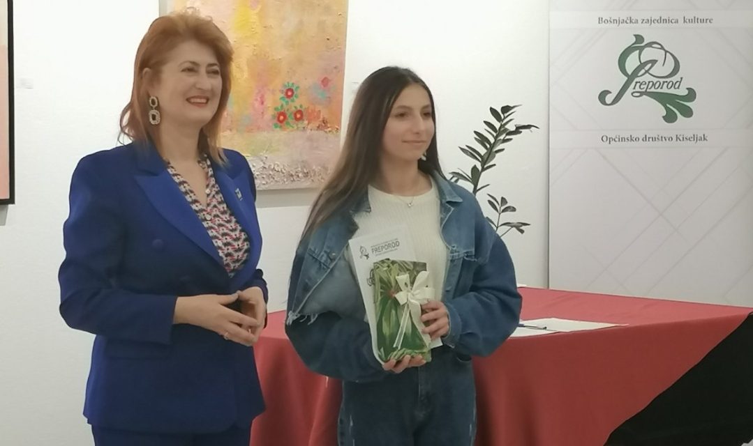 Kiseljak: Svečano otvorena izložba slika akademske slikarice Alise Teletović