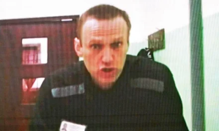 U ruskom zatvoru iznenada preminuo Aleksej Navaljni, najveći kritičar Putinovog načina vladavine