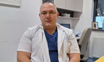 Lijepa priča iz BiH: Kirurg pacijentici prvo darovao krv pa je operirao