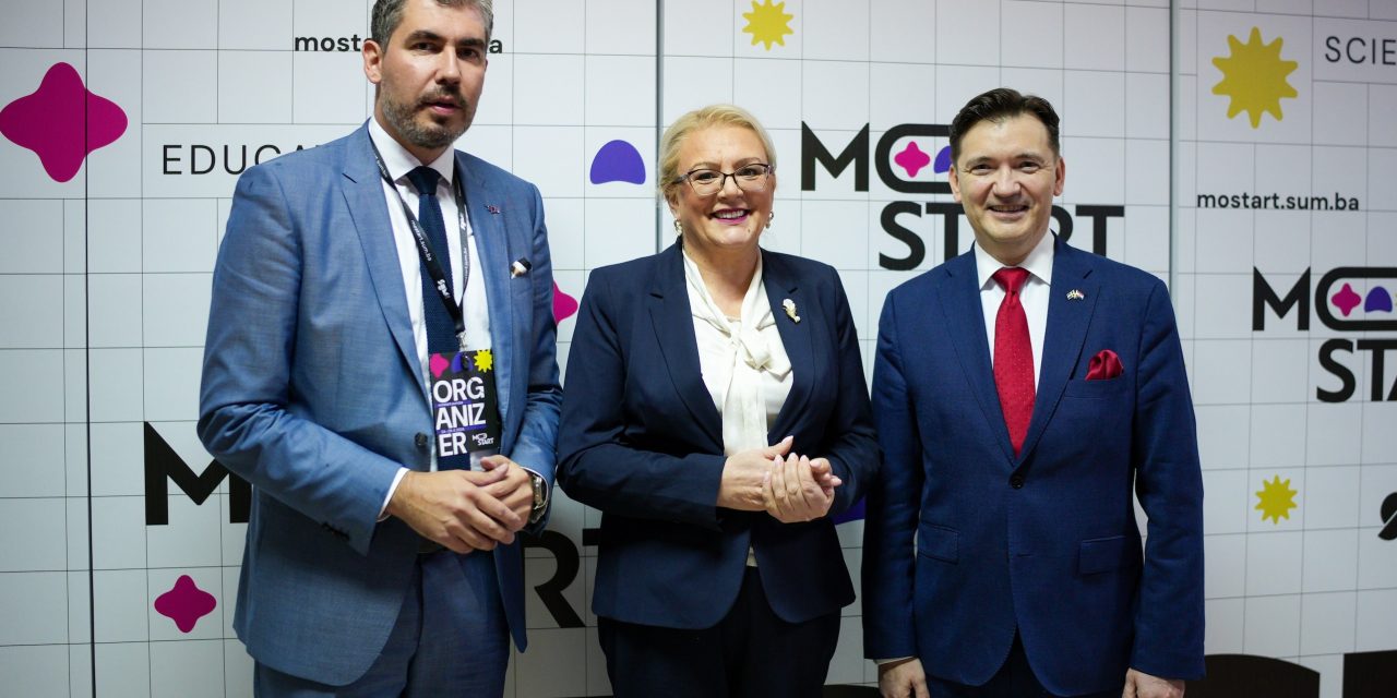 Bradara otvorila konferenciju o digitalnoj transformaciji i umjetnoj inteligenciji MoStart