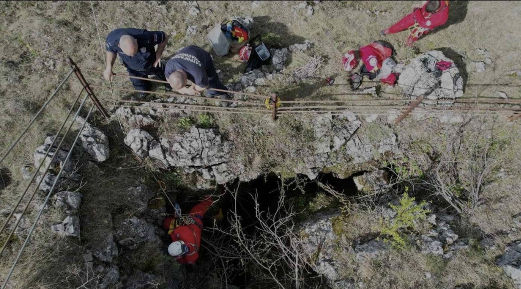 Velika potraga i dalje traje: Policija specijaliziranim dronovima pretražuje kanjon