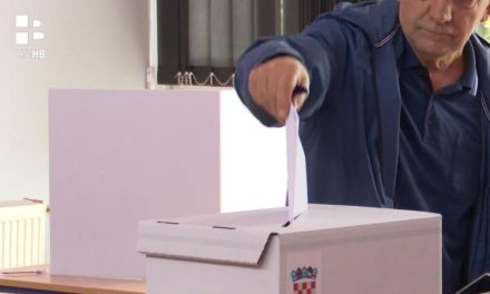 Vitez: Prvog dana izbora dobar odaziv birača