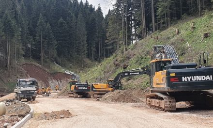 Video: Put od Vareša do Bobovca konačno u izgradnji, bit će asfaltiran