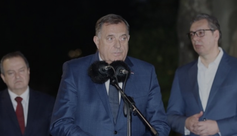 Dodik od Vučića zatražio da se Sabor srpskog naroda održi odmah po usvajanju Rezolucije o Srebrenici