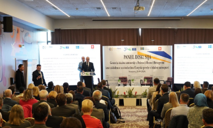 U Sarajevu održana panel diskusija o garanciji lokalne autonomije u Federaciji Bosne i Hercegovine
