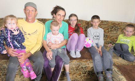 Video: Ne stidim se svojih opanaka, spavamo prostoru punom vlage, nije mi ništa mrsko, ali ne mogu sam