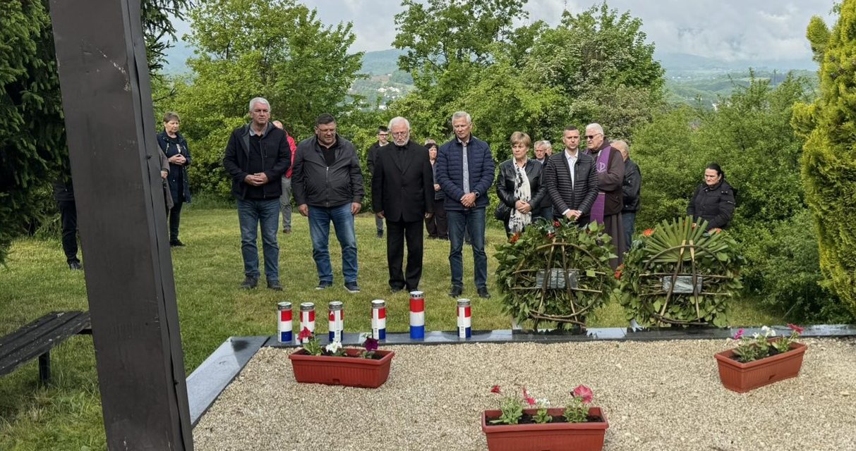 KISELJAK: OBILJEŽENA 79 GODIŠNJICA ZLOČINA NA CRVENOJ STIJENI