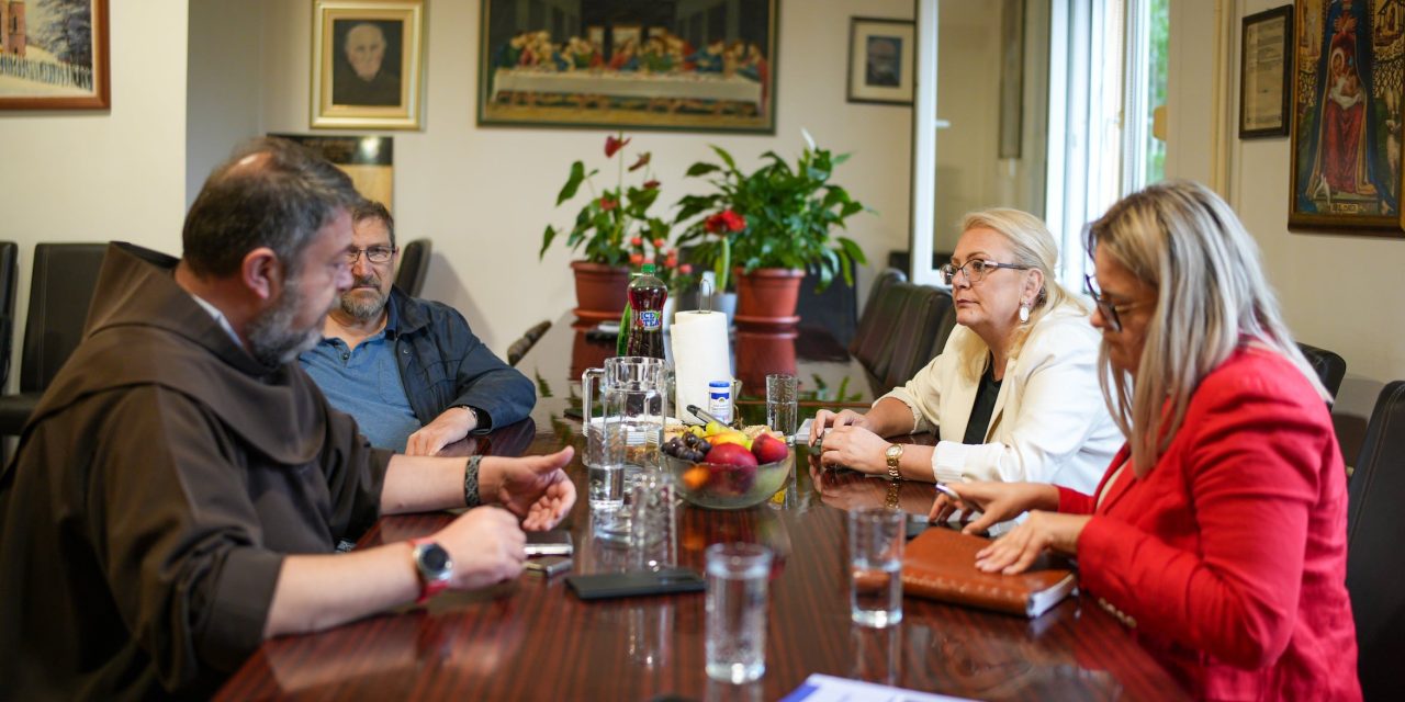 Predsjednica FBiH Lidija Bradara posjetila svetište Gospe Olovske