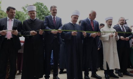 Svečano otvorena džamija Arnaudija u Banjoj Luci