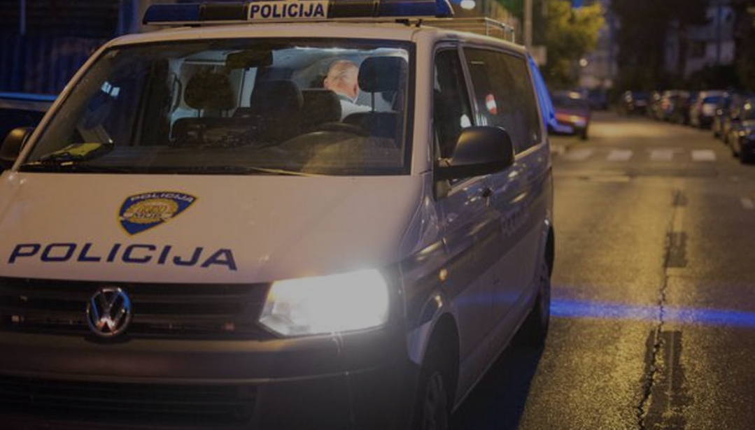 U kontejneru u Zaprešiću pronađena ozlijeđena beba