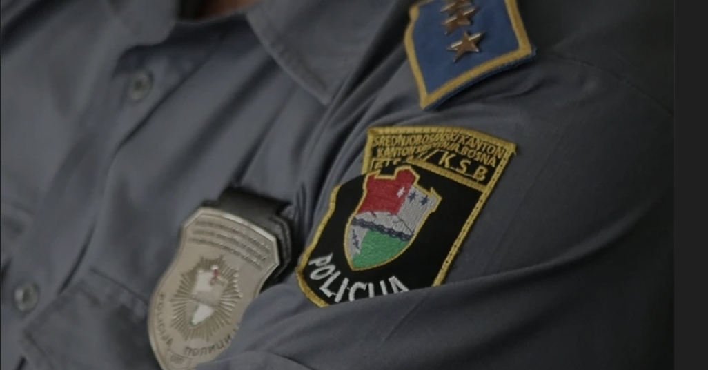 Sarajlije pod blinkerima i s policijskom značkom prevozili kilogram speeda