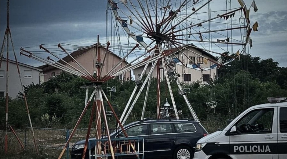 Više djece ozlijeđeno nakon pada s ringišpila u Ljubuškom