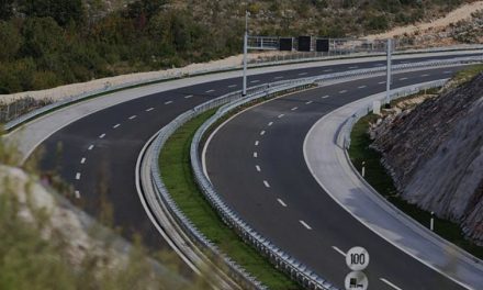 Kroz cijene goriva stanovnici BiH platili više od 3,5 milijardi KM za izgradnju autoputa, a država uzima kredite kako bi se isti gradio