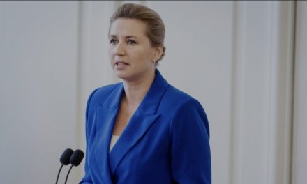 Danska premijerka napadnuta u centru Kopenhagena. Napadač uhićen