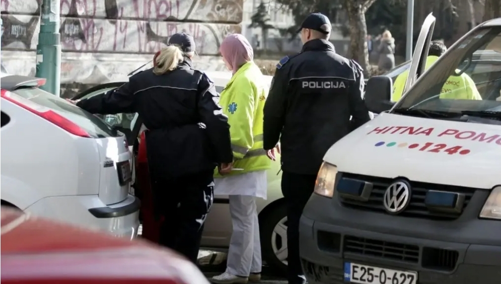 Drama u Sarajevu: Dvogodišnjak spašen s prozora 6. kata, bio sam sa sestrom, majka uhapšena