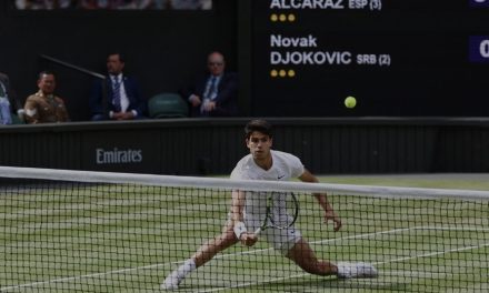 Carlos Alcaraz u finalu razbio Novaka Đokovića s 3:0 i obranio naslov na Wimbledonu