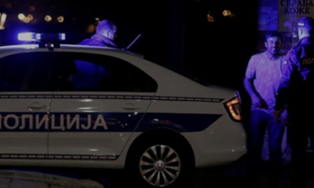 U Srbiji iz taksija zapucali na policajce. Jedan policajac ubijen, drugi teško ranjen
