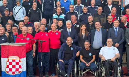 Čović na svečanom otvorenju 24. sportskih igara Zajednice županijskih zajednica i udruga članova HVIDRA-e HVO HB: “Hvala za svaku žrtvu i svaku kap krvi, vi ste temelj naše slobode”