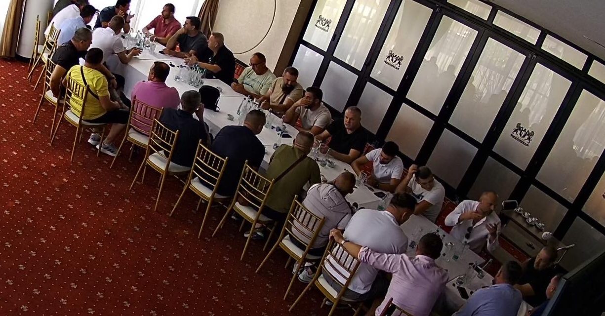 KAZNENA PRIJAVA DIREKTORU FONDA ZA ZAŠTITU OKOLIŠA FBiH ZBOG POSKUPLJENJA VOZILA ODLUKOM DA SU NOVA I RABLJENA VOZILA – OTPAD