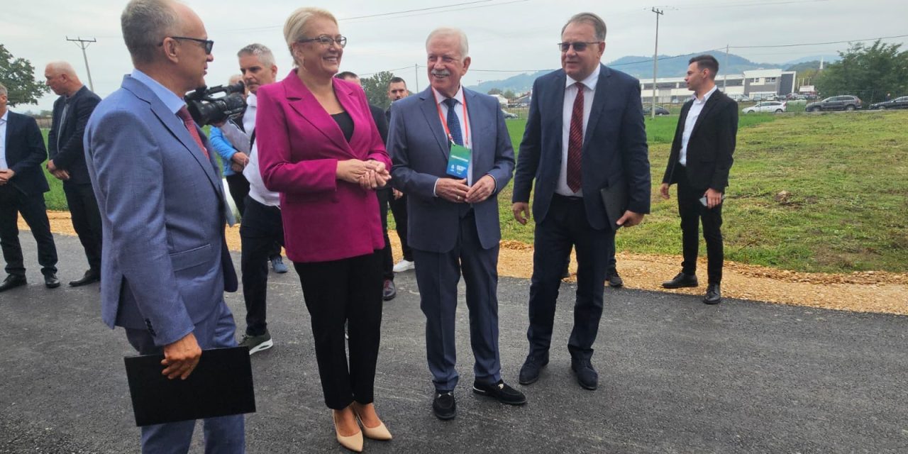 Predsjednica FBiH Lidija Bradara na Gračaničkim poslovnim susretima