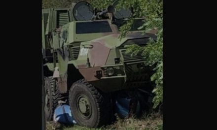 TRAGEDIJA U SRBIJI Vojno vozilo pregazilo automobil, poginula cijela obitelj, vozač, žena i troje male djece