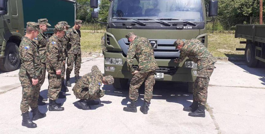 Kreću vojni kamioni s glasačkim listićima, brojenje ručno i uz nove tehnologije