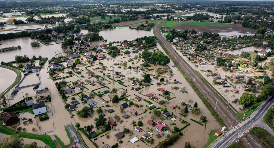 Evakuirani cijeli gradovi, raste broj mrtvih, očekuje se povijesni vodostaj Dunava u Hrvatskoj