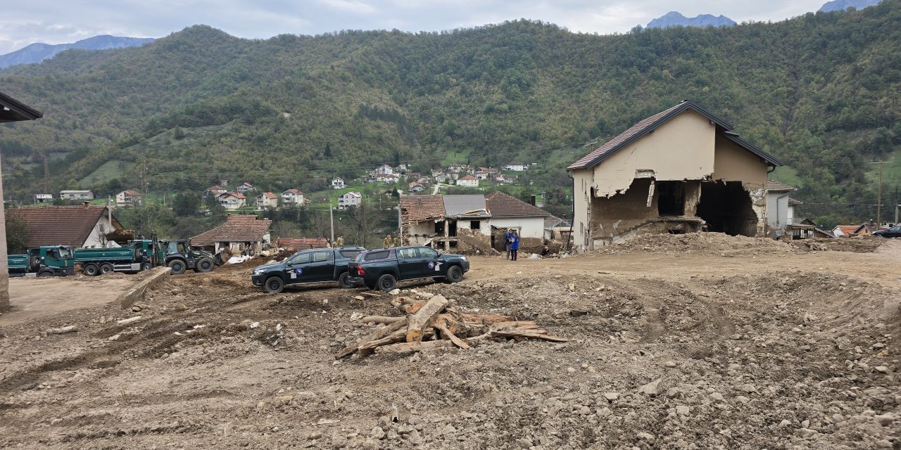 Mještani iz Donje Jablanice blokirali magistralnu cestu M-17