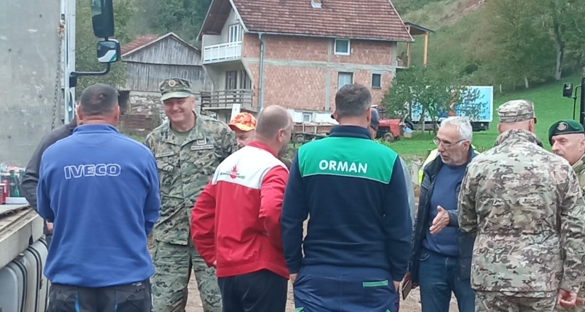 Povjerenstvo za procjenu štete obilazi teren