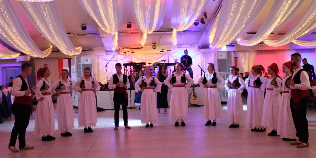 Članovi HKUD “Gromiljak” nastupili na “Busovačkoj večeri” u Beču