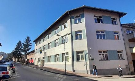 Tinejdžer (15) koji je u BiH nožem ubio policajca slao čudne poruke prije napada