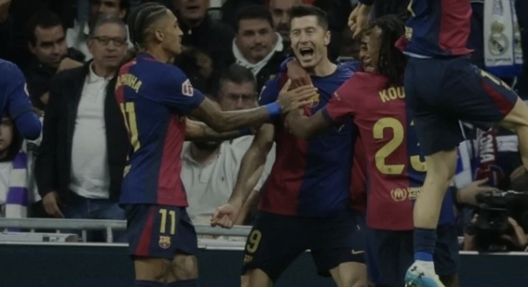 Barca demolirala Real usred Madrida: Lewandowski otvorio Kraljeve, Raphinha i Yamal ih dokrajčili