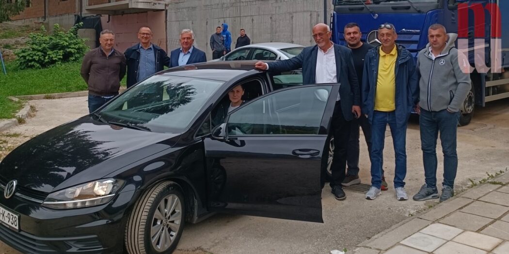 Predstavnici Općine Grude uručili vrijednu donaciju Ustanovi Bakovići i automobil uposlenici Marijani Lalić