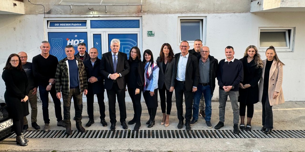 Čović na radnom sastanku s članovima OO HDZ BiH Fojnica: Razgovor o prioritetima nakon razarajućih poplava u BiH
