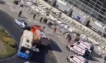 Urušen dio Željezničke stanice u Novom Sadu: Veliki broj povrijeđenih (VIDEO)