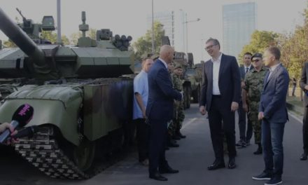 DW: Srbija ima 250 tenkova, skoro koliko i Njemačka, planira li napasti Kosovo i BiH?
