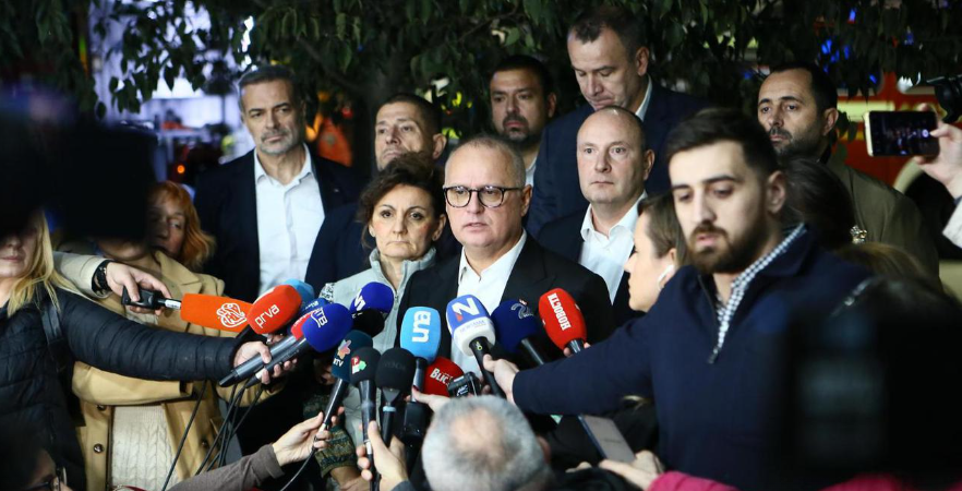 Ministar graditeljstva u Vladi Srbije podnosi ostavku nakon tragedije u Novom Sadu